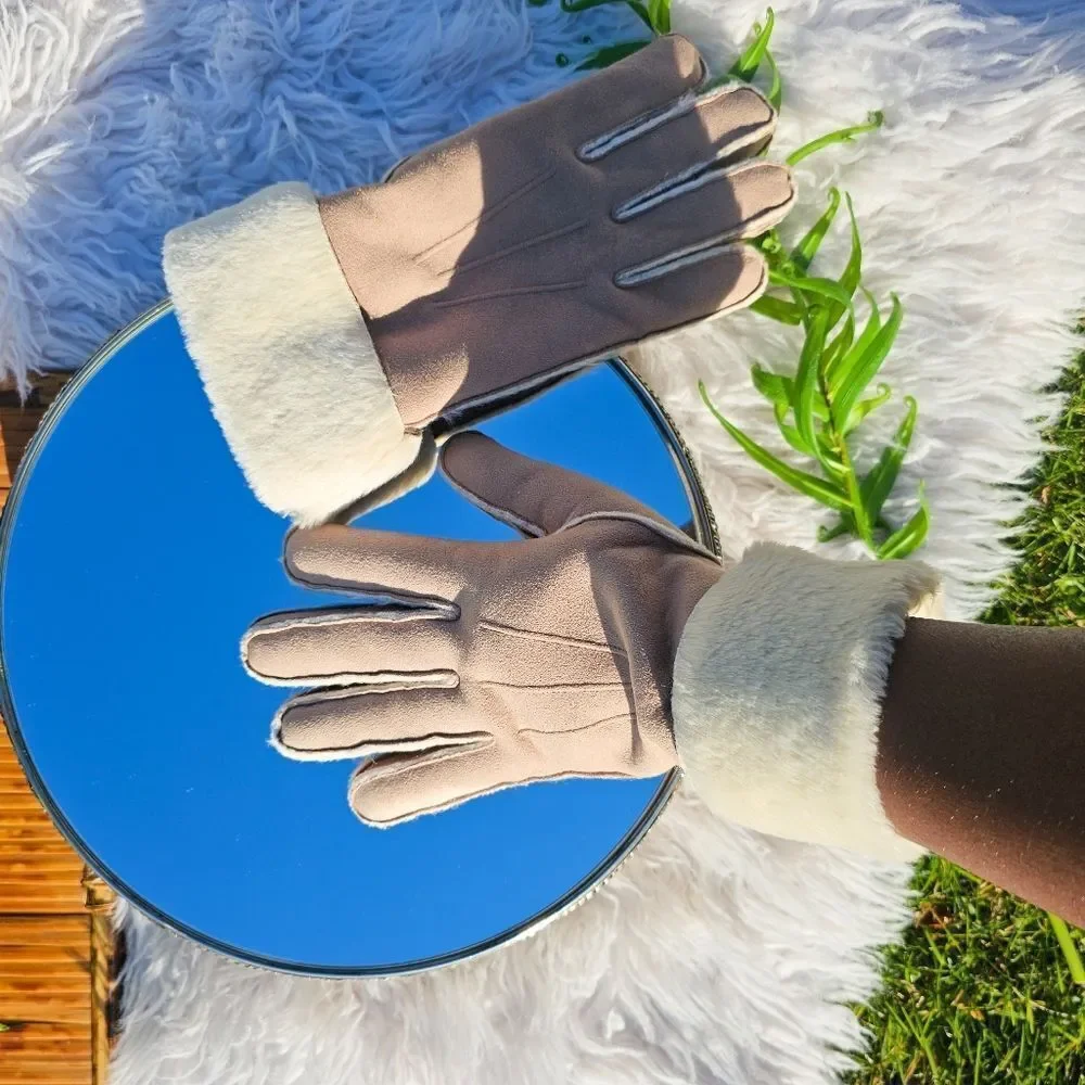 New Preston & York Faux Suede Fashion Forward Winter Gloves